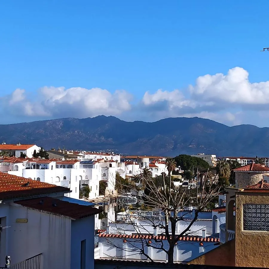 Appartement Romantico, Acogedor Y Moderno. à Empuriabrava