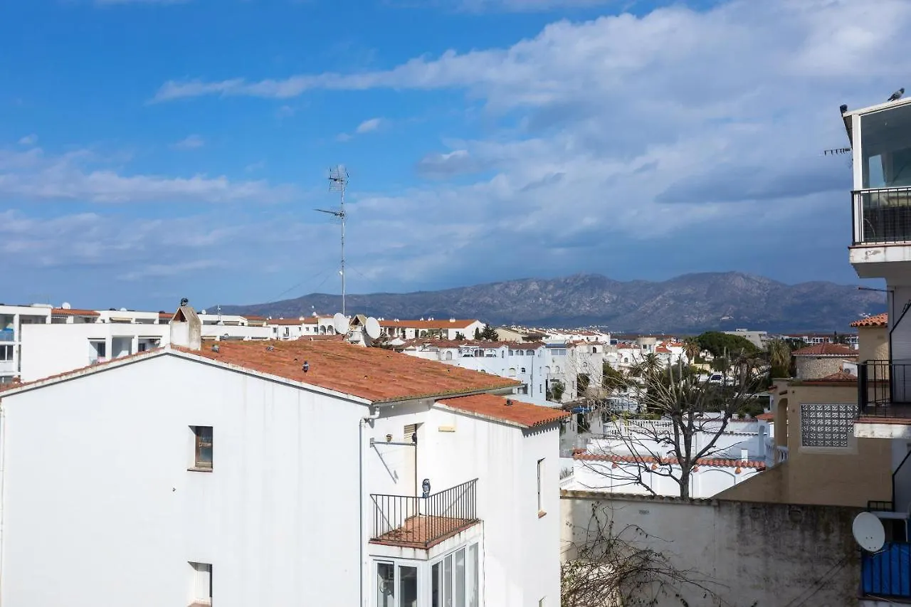 Romantico, Acogedor Y Moderno. Daire Empuriabrava 0*,  İspanya