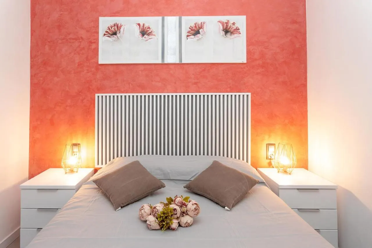 Romantico, Acogedor Y Moderno. contacts